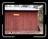 am_xIMG_0033 * Hur får man in en stridsvagn genom en så smal port? Ja, alltså utan att bara blunda å gasa då... * 3198 x 2424 * (1.14MB)